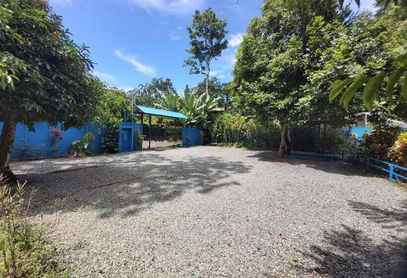 ベッドアンドブレックファースト Relax Natural Village Adults Only