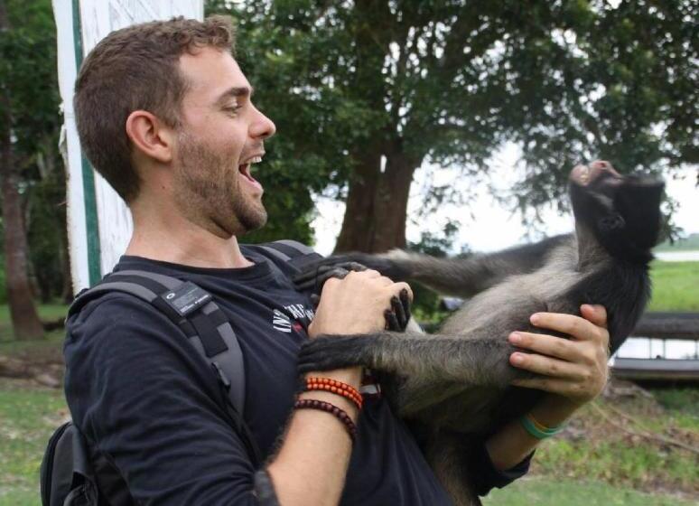 Отель Amazon House Hostel