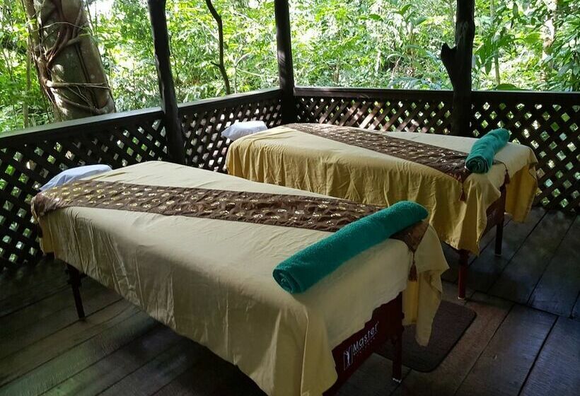 فندق Arenal Green