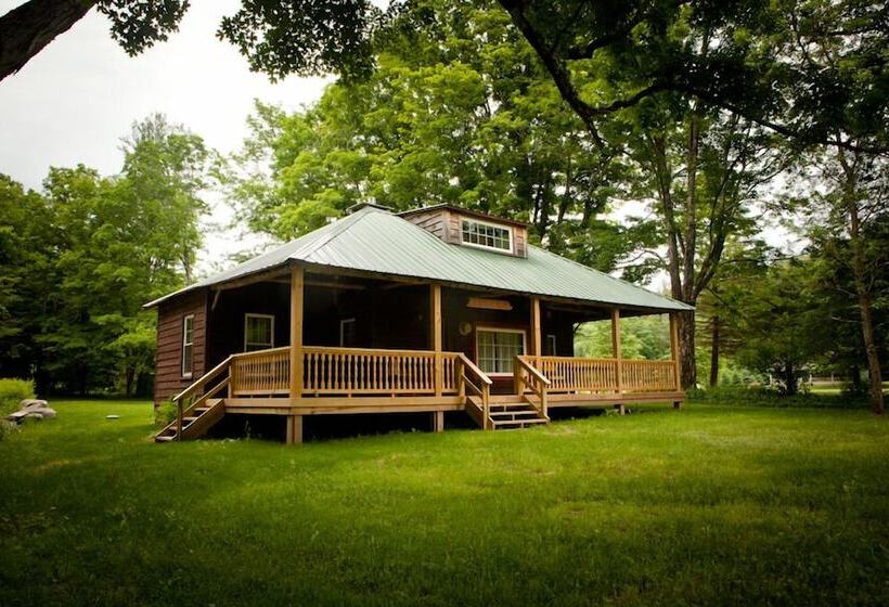 ホテル Blue Hill Lodge