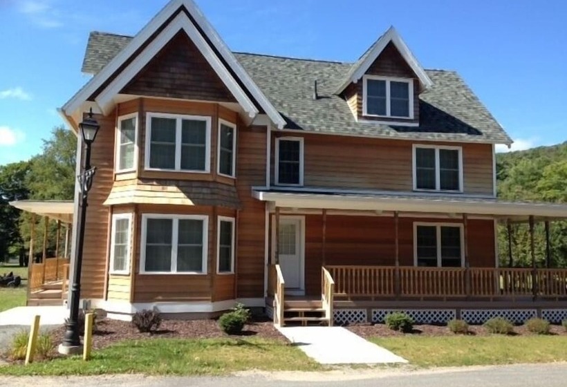 ホテル Blue Hill Lodge