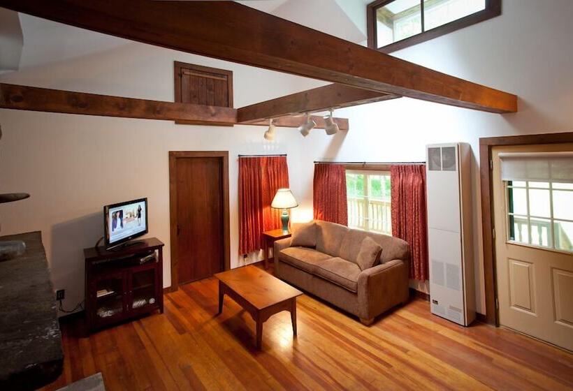 ホテル Blue Hill Lodge