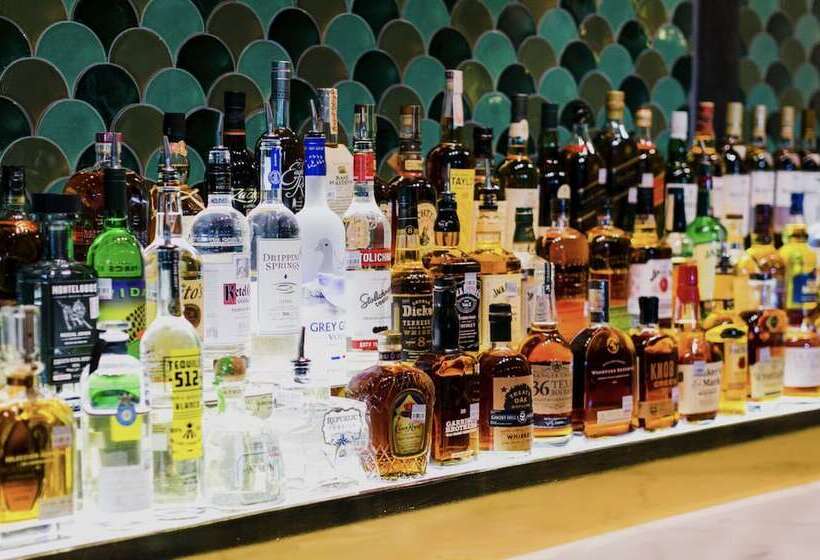 Отель Camp Lucy