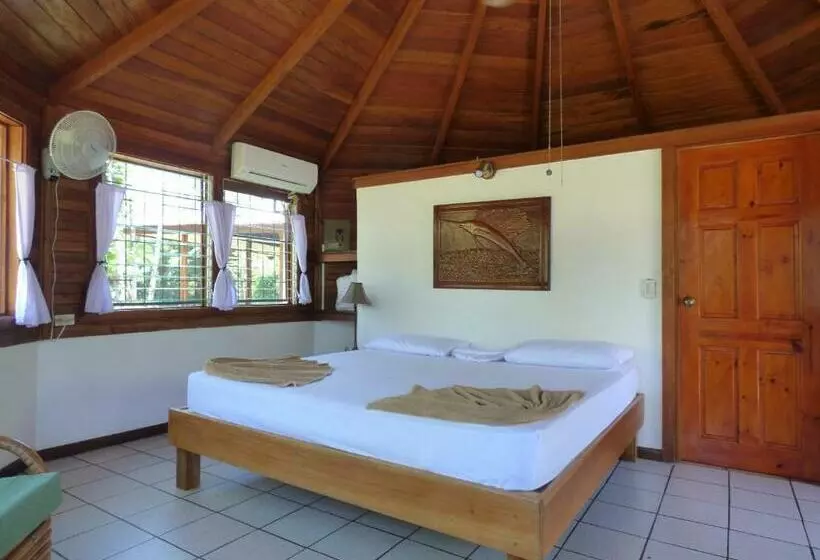 Hotelli Corcovado Beach Lodge