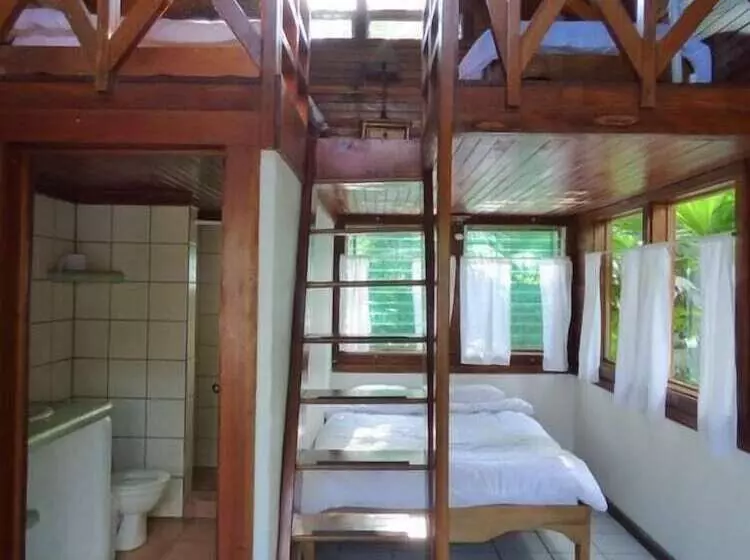Hotelli Corcovado Beach Lodge