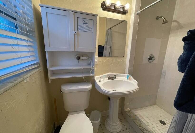 호텔 Daytona Shores Inn And Suites