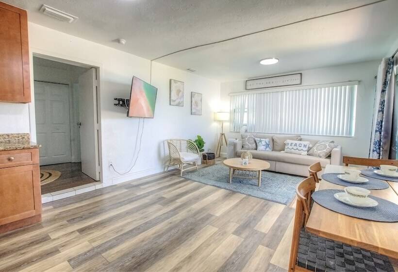 호텔 Daytona Shores Inn And Suites