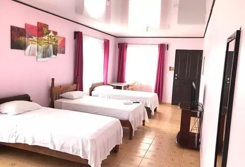ホテル Del Rio