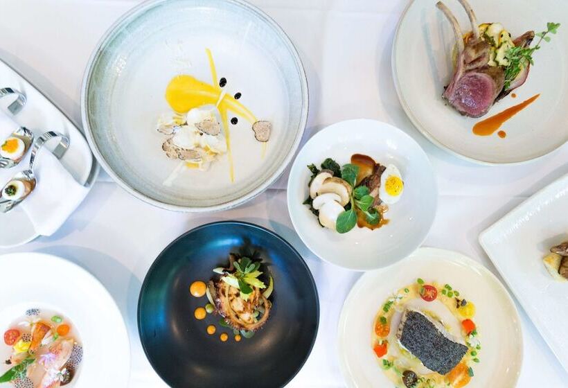 호텔 Farmhouse Inn