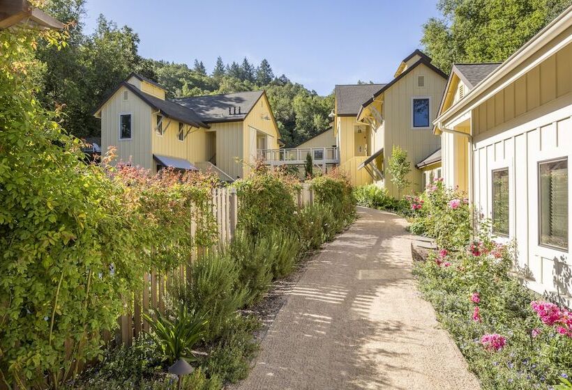 호텔 Farmhouse Inn