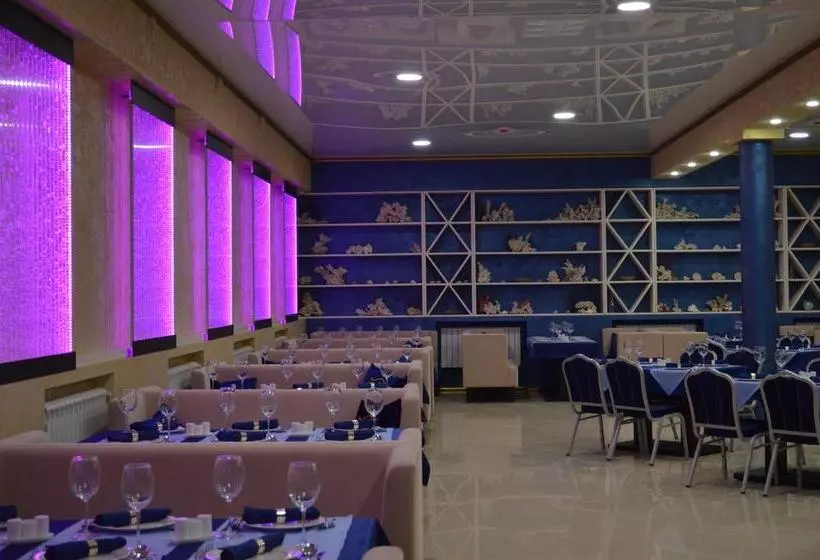 ホテル Gold Shark