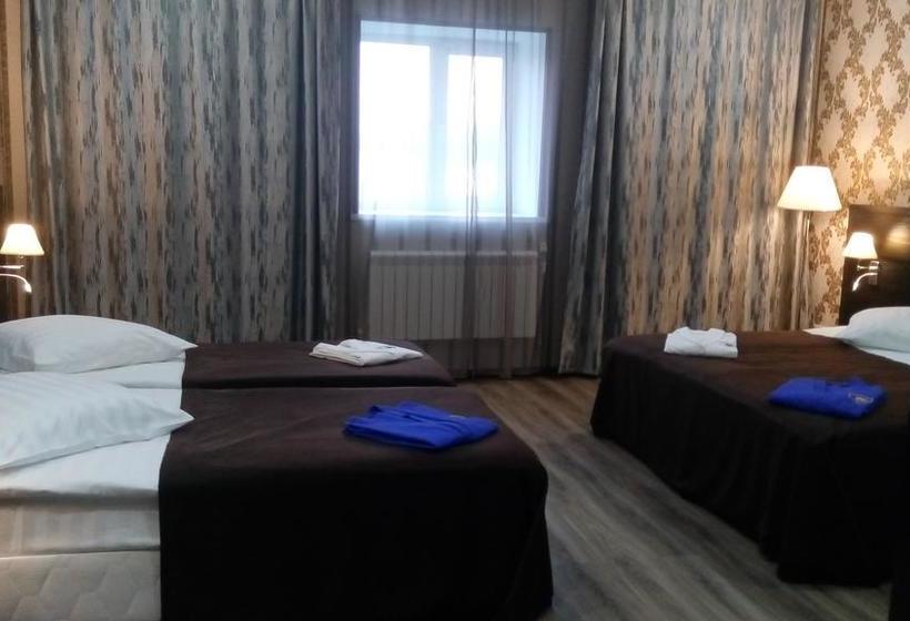 בית מלון כפרי Gold Shark