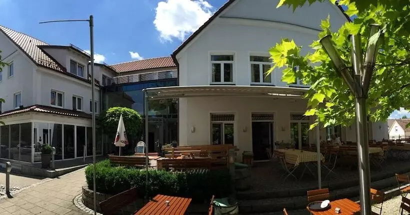 Hotel & Restaurant Grüner Baum