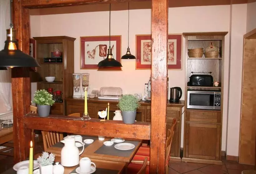 ホテル Gästehaus Wedelheine