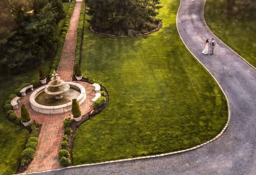 בית מלון כפרי Jedediah Hawkins Inn