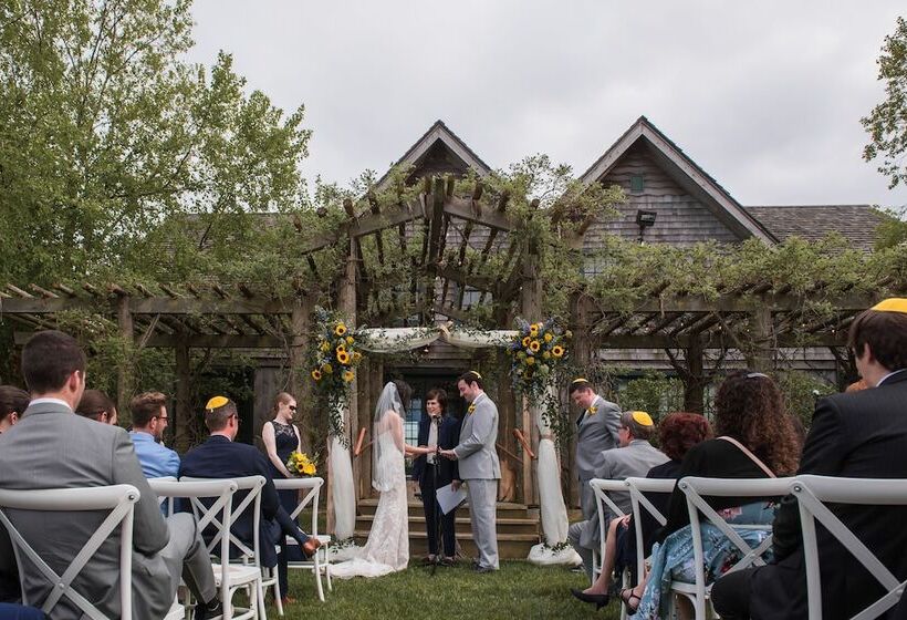 בית מלון כפרי Jedediah Hawkins Inn