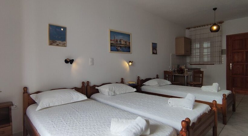 בית מלון כפרי Kapetanos Rooms