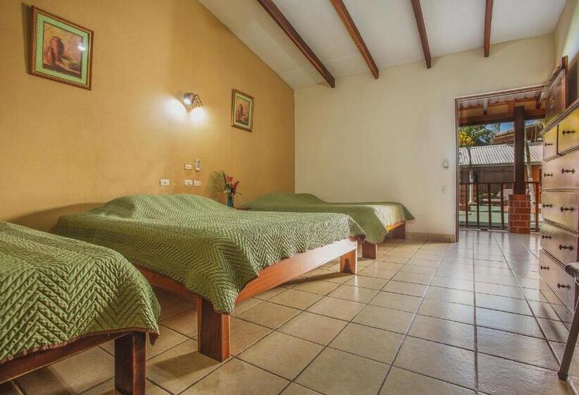 בית מלון כפרי La Hacienda