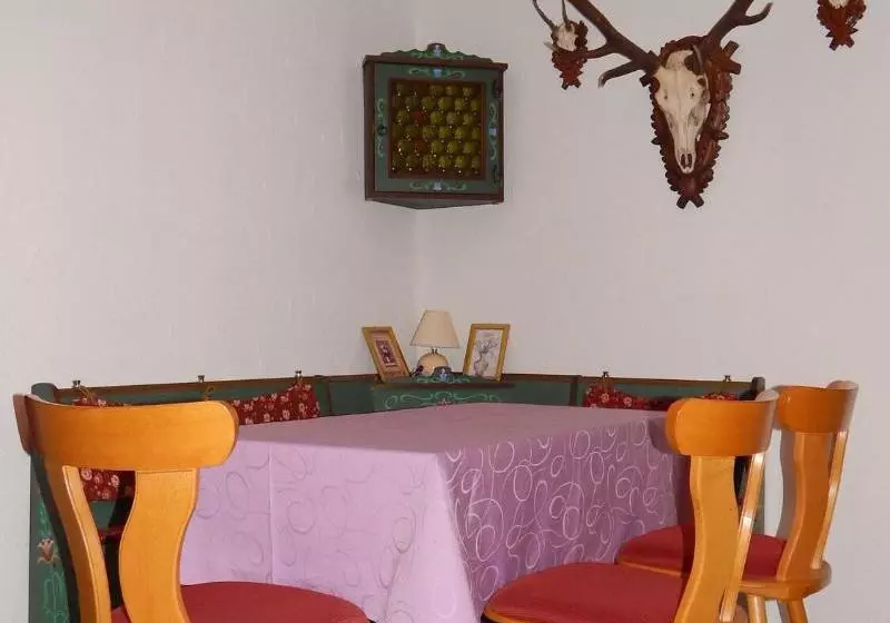 Hotelli Landgasthof Waldfrieden