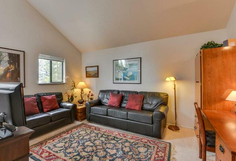 ホテル Powder Village G 1 | Discover Sunriver