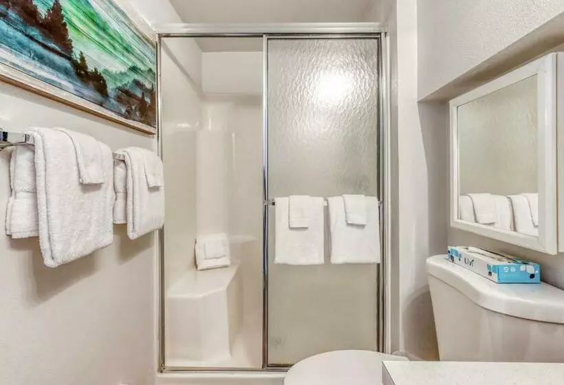 هتل Powder Village G 1 | Discover Sunriver