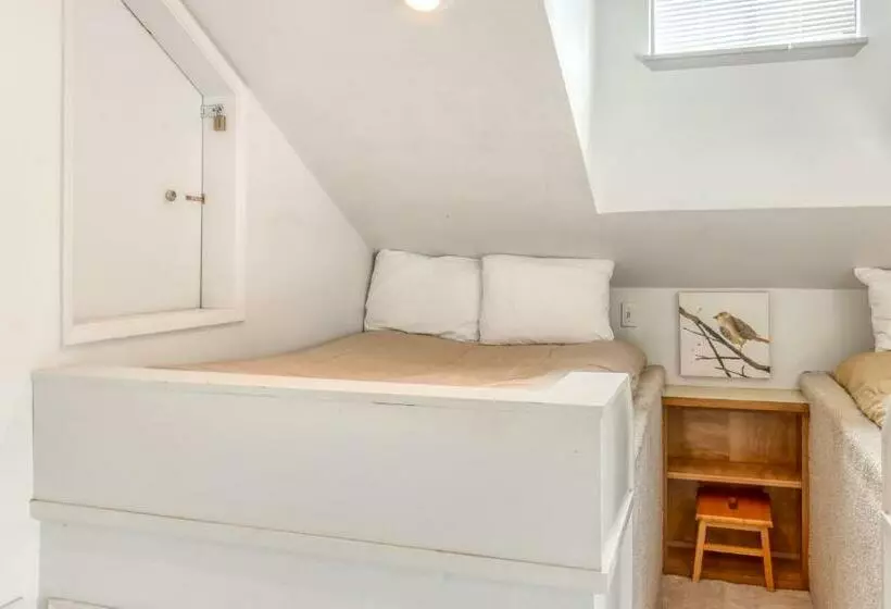 هتل Powder Village G 1 | Discover Sunriver