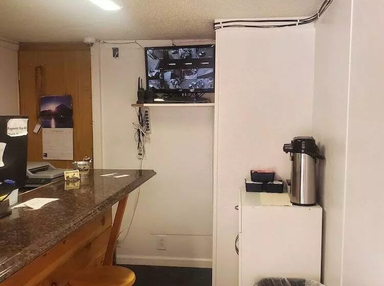 ホテル Rode Inn Of Clifton