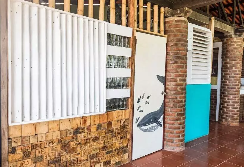 ホテル Simple Backpackers Hostel