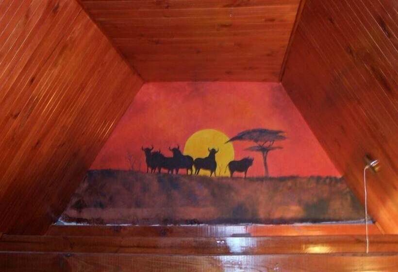 בית מלון כפרי The Wacky Bush Lodge