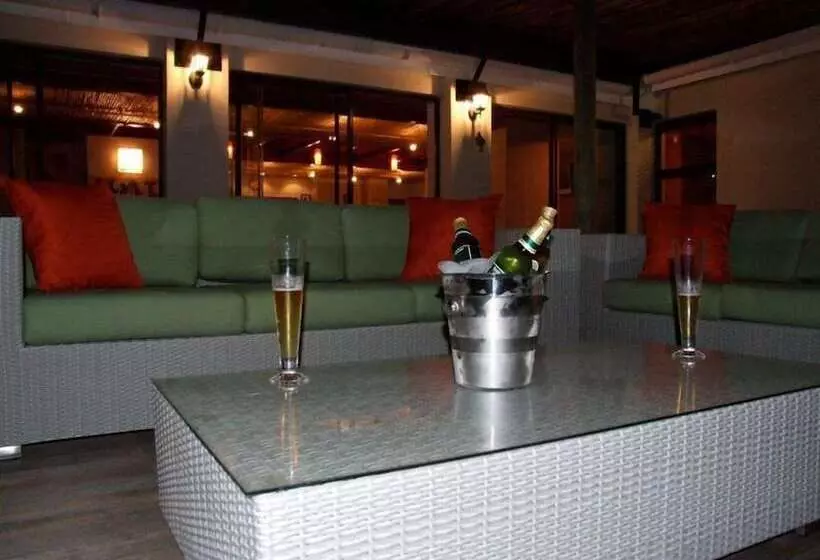 Hotelli The Wacky Bush Lodge