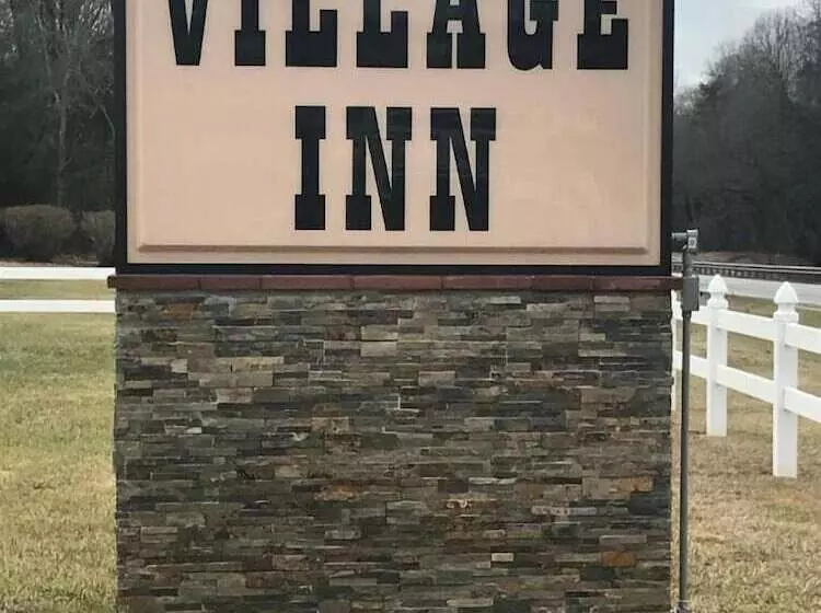 ホテル Village Inn