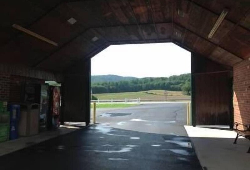 Отель Village Inn