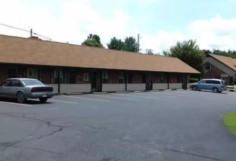 ホテル Village Inn