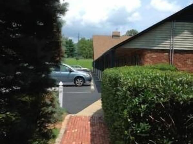 Отель Village Inn