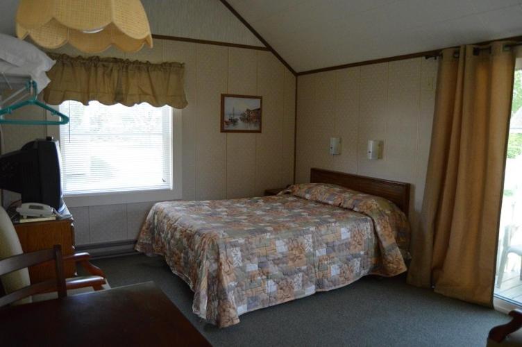 Kennebunk Gallery Motel And Cottages