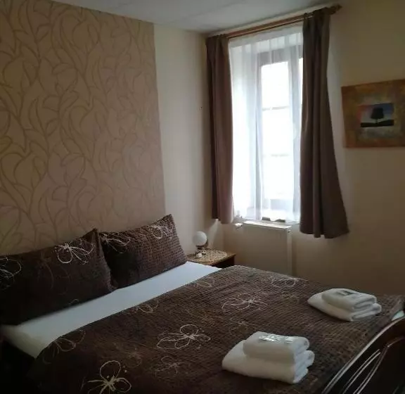 Rodinný Hotel Myslivna