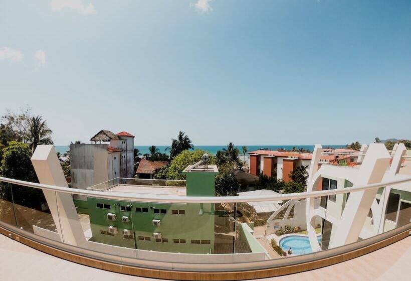 Room2board Hostel And Surf School