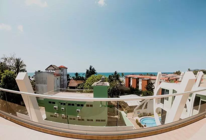 Room2board Hostel And Surf School