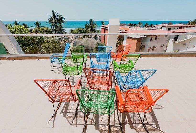 Room2board Hostel And Surf School