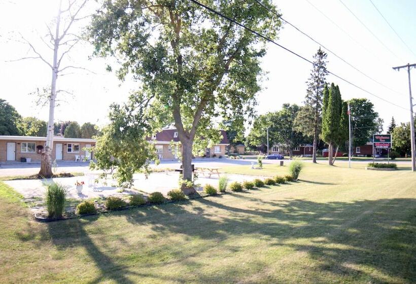Walkerton Inn Motel