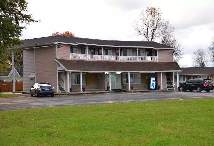 Aquarius Motel