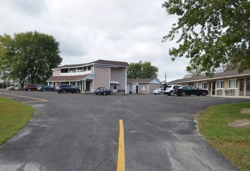 Aquarius Motel