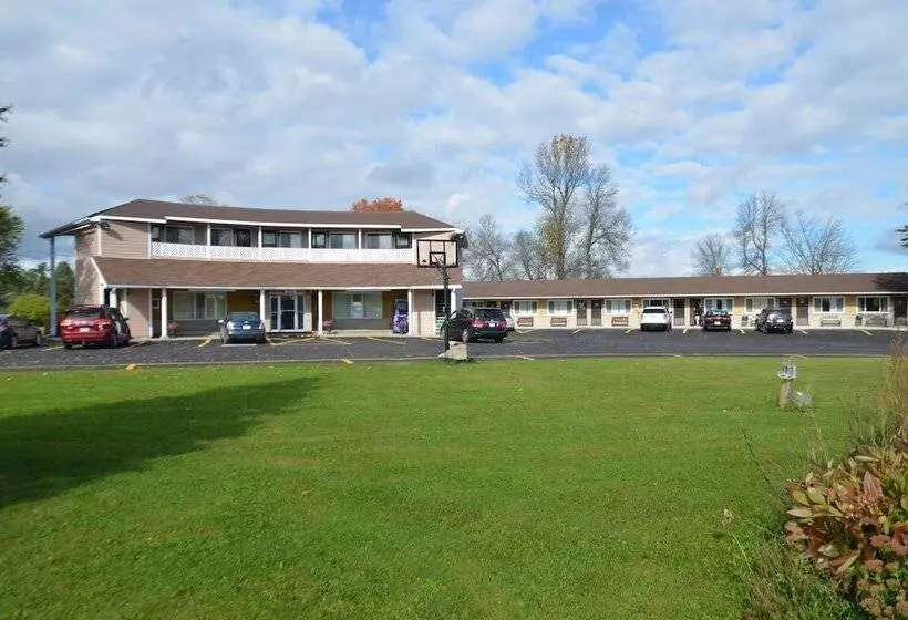 Aquarius Motel