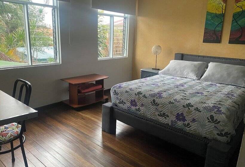 مبيت وإفطار Casa Familiar La Tortuga