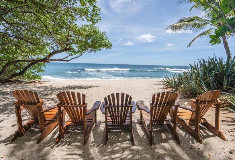 مبيت وإفطار Sueno Del Mar Beachfront