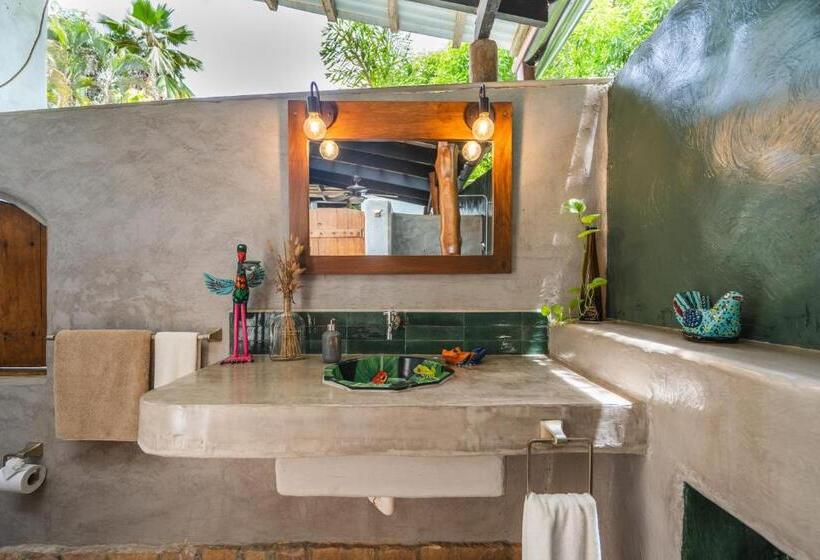 مبيت وإفطار Sueno Del Mar Beachfront