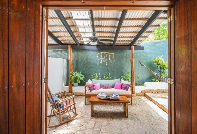 مبيت وإفطار Sueno Del Mar Beachfront