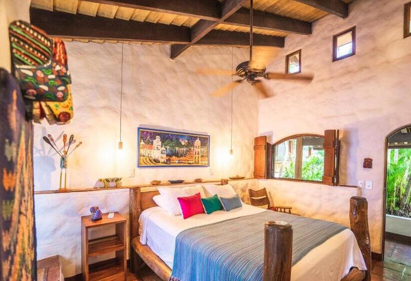 مبيت وإفطار Sueno Del Mar Beachfront