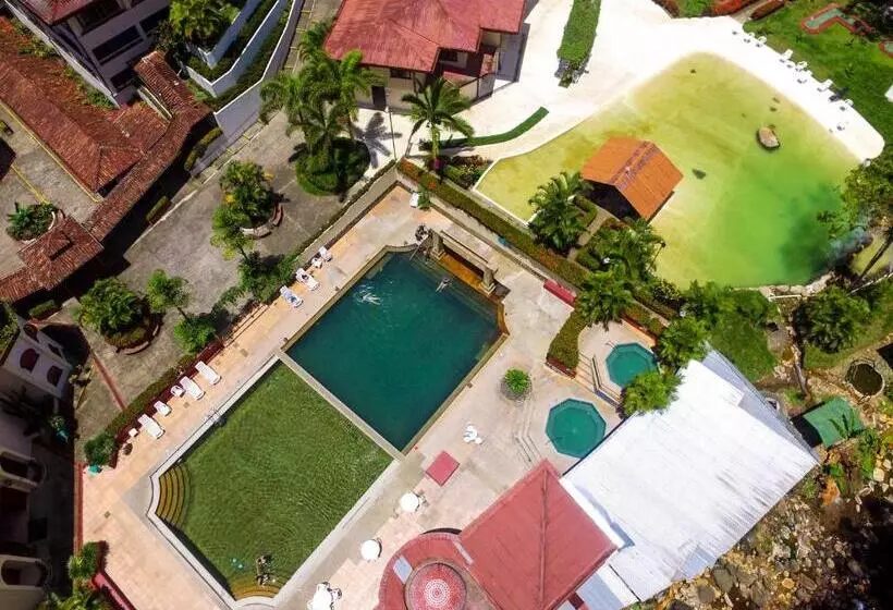 El Tucano Resort & Thermal Spa