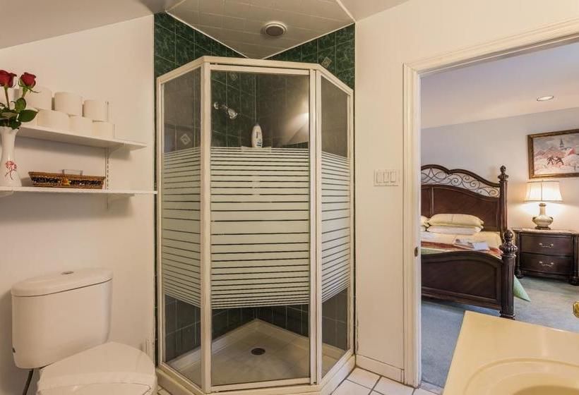 Отель Rose Garden Bed And Breakfast